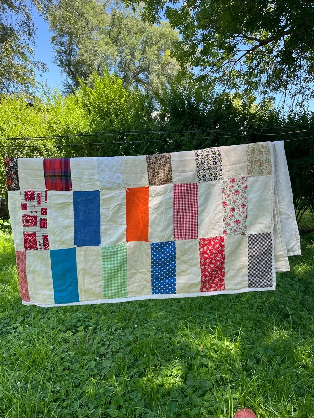 Vtg Quilt Blanket BOHO 60s MCM Retro Heavy 75” x 86” Twin Full